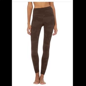Alo High-Waist Camo Vapor Legging Coco Camo